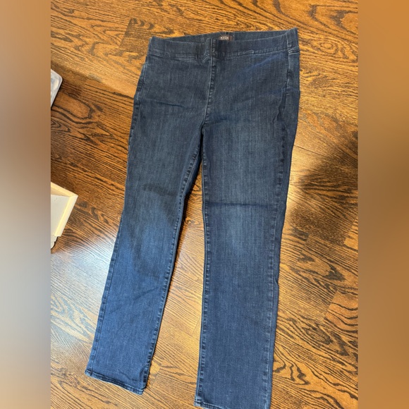 NYDJ Marilyn Straight Pull-On jeans size 14 lift x tuck technology dark wash - Picture 3 of 16